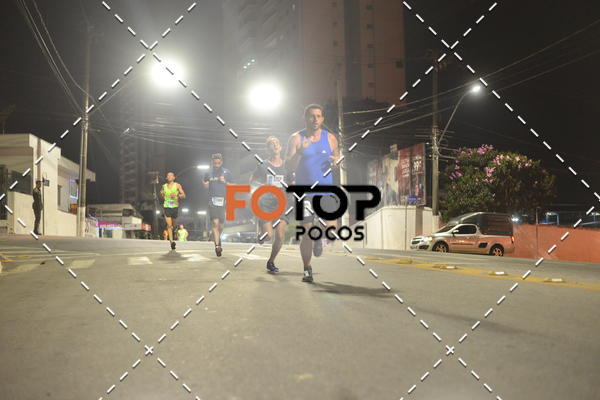 Buy your photos of the eventPA Rock Run - Corrida Noturna on Fotop