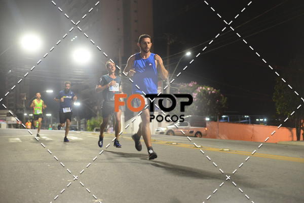 Buy your photos of the eventPA Rock Run - Corrida Noturna on Fotop
