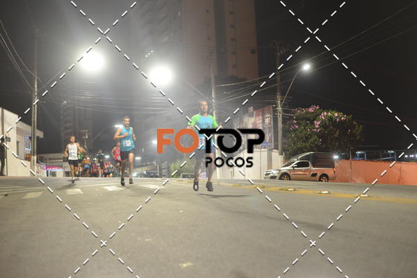 Buy your photos of the eventPA Rock Run - Corrida Noturna on Fotop