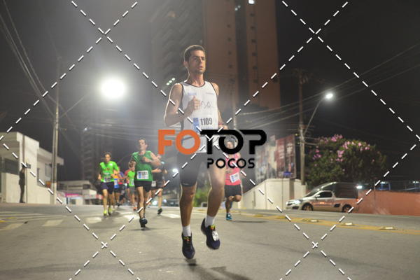Buy your photos of the eventPA Rock Run - Corrida Noturna on Fotop