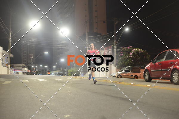 Buy your photos of the eventPA Rock Run - Corrida Noturna on Fotop