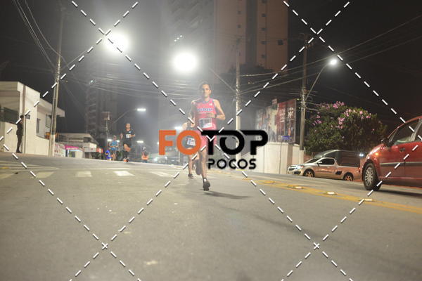 Buy your photos of the eventPA Rock Run - Corrida Noturna on Fotop