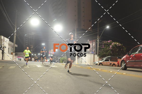 Buy your photos of the eventPA Rock Run - Corrida Noturna on Fotop