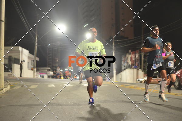Buy your photos of the eventPA Rock Run - Corrida Noturna on Fotop