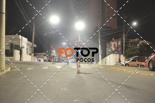 Buy your photos of the eventPA Rock Run - Corrida Noturna on Fotop