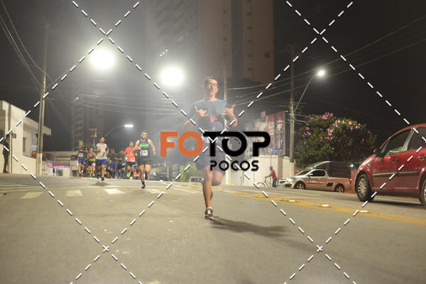 Buy your photos of the eventPA Rock Run - Corrida Noturna on Fotop