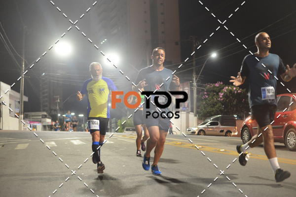 Buy your photos of the eventPA Rock Run - Corrida Noturna on Fotop