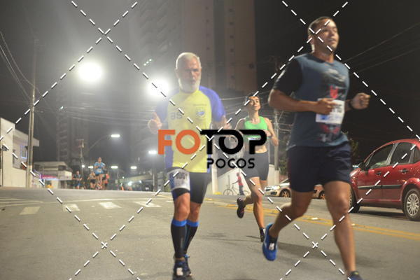 Buy your photos of the eventPA Rock Run - Corrida Noturna on Fotop