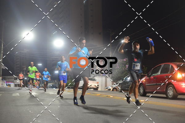 Buy your photos of the eventPA Rock Run - Corrida Noturna on Fotop
