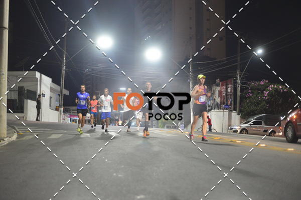 Buy your photos of the eventPA Rock Run - Corrida Noturna on Fotop