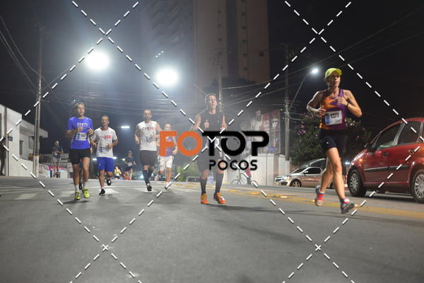 Buy your photos of the eventPA Rock Run - Corrida Noturna on Fotop