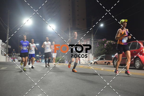 Buy your photos of the eventPA Rock Run - Corrida Noturna on Fotop