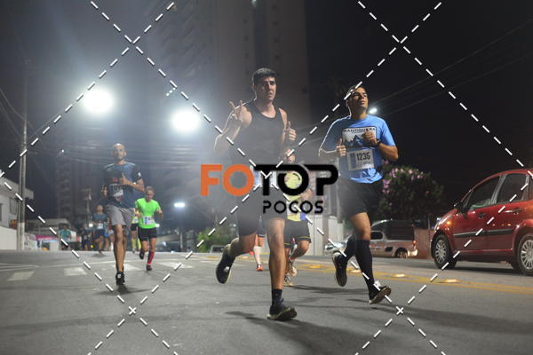 Buy your photos of the eventPA Rock Run - Corrida Noturna on Fotop