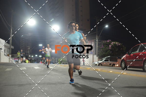 Buy your photos of the eventPA Rock Run - Corrida Noturna on Fotop