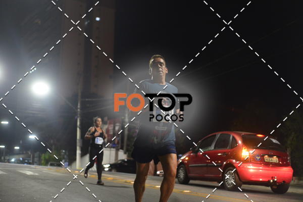 Buy your photos of the eventPA Rock Run - Corrida Noturna on Fotop