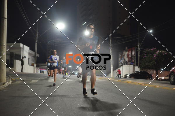 Buy your photos of the eventPA Rock Run - Corrida Noturna on Fotop