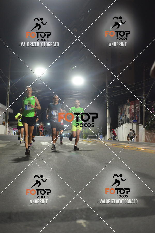 Buy your photos of the eventPA Rock Run - Corrida Noturna on Fotop