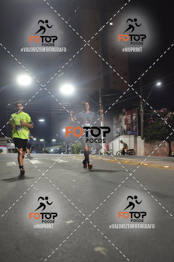 Buy your photos of the eventPA Rock Run - Corrida Noturna on Fotop