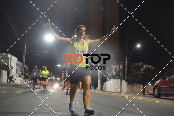 Buy your photos of the eventPA Rock Run - Corrida Noturna on Fotop