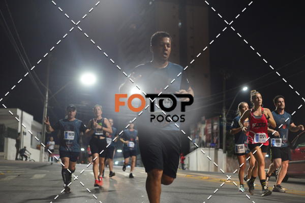 Buy your photos of the eventPA Rock Run - Corrida Noturna on Fotop