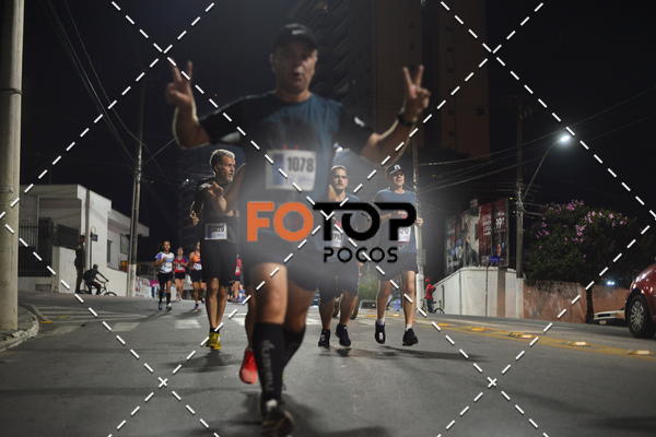 Buy your photos of the eventPA Rock Run - Corrida Noturna on Fotop