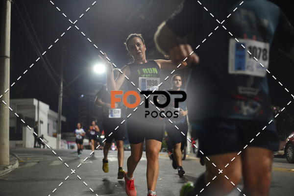 Buy your photos of the eventPA Rock Run - Corrida Noturna on Fotop