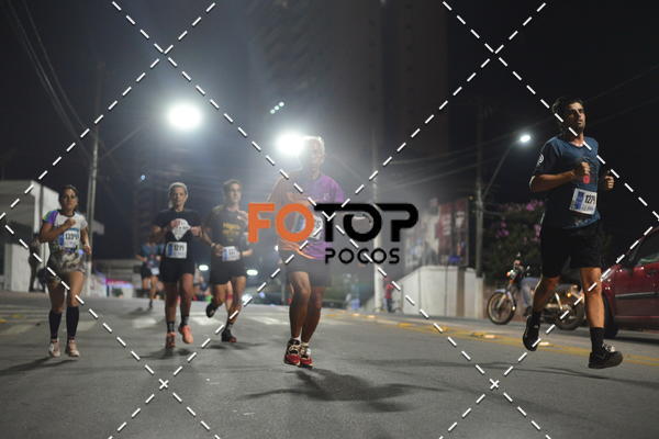 Buy your photos of the eventPA Rock Run - Corrida Noturna on Fotop