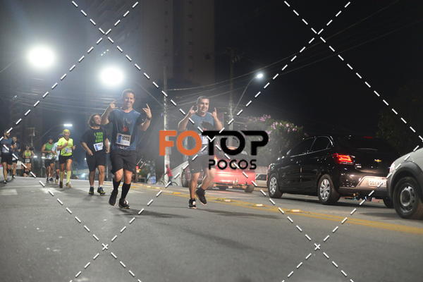 Buy your photos of the eventPA Rock Run - Corrida Noturna on Fotop