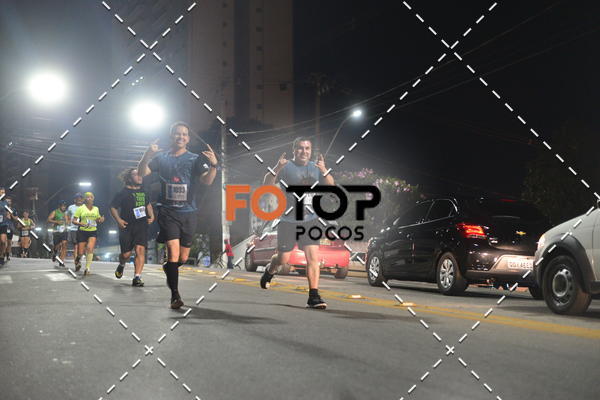 Buy your photos of the eventPA Rock Run - Corrida Noturna on Fotop