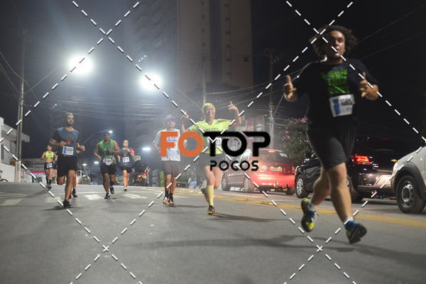 Buy your photos of the eventPA Rock Run - Corrida Noturna on Fotop
