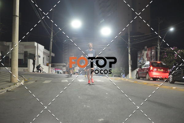 Buy your photos of the eventPA Rock Run - Corrida Noturna on Fotop