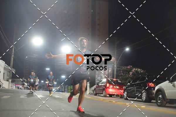 Buy your photos of the eventPA Rock Run - Corrida Noturna on Fotop