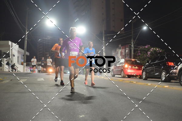 Buy your photos of the eventPA Rock Run - Corrida Noturna on Fotop