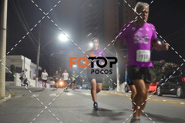Buy your photos of the eventPA Rock Run - Corrida Noturna on Fotop