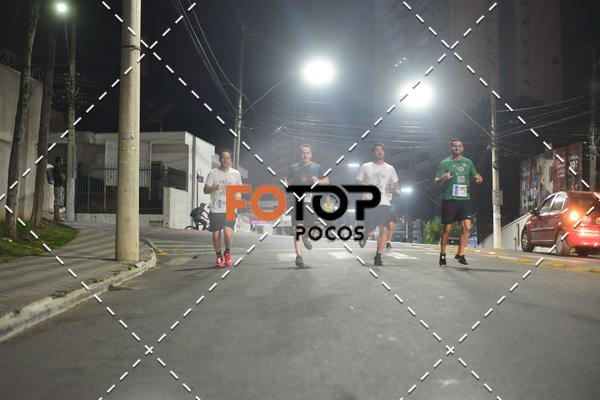Buy your photos of the eventPA Rock Run - Corrida Noturna on Fotop