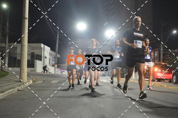 Buy your photos of the eventPA Rock Run - Corrida Noturna on Fotop