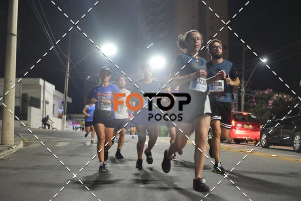 Buy your photos of the eventPA Rock Run - Corrida Noturna on Fotop