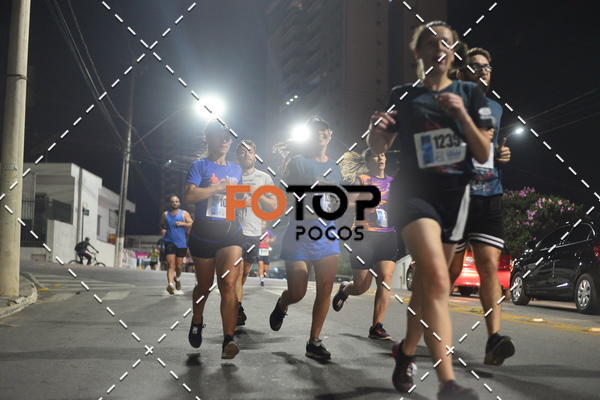 Buy your photos of the eventPA Rock Run - Corrida Noturna on Fotop
