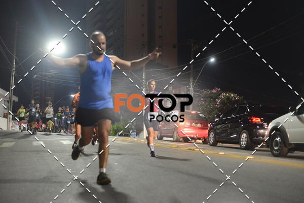 Buy your photos of the eventPA Rock Run - Corrida Noturna on Fotop