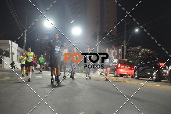 Buy your photos of the eventPA Rock Run - Corrida Noturna on Fotop