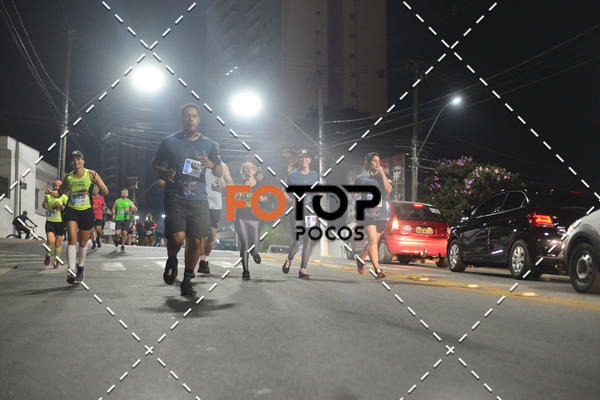 Buy your photos of the eventPA Rock Run - Corrida Noturna on Fotop