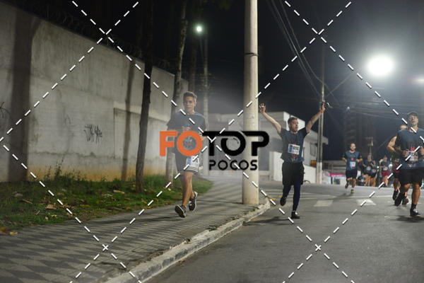 Buy your photos of the eventPA Rock Run - Corrida Noturna on Fotop