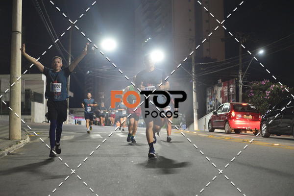 Buy your photos of the eventPA Rock Run - Corrida Noturna on Fotop
