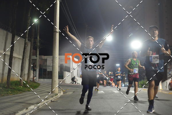 Buy your photos of the eventPA Rock Run - Corrida Noturna on Fotop