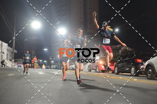 Buy your photos of the eventPA Rock Run - Corrida Noturna on Fotop