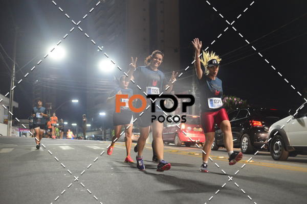 Buy your photos of the eventPA Rock Run - Corrida Noturna on Fotop