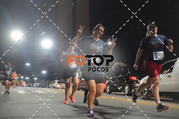 Buy your photos of the eventPA Rock Run - Corrida Noturna on Fotop