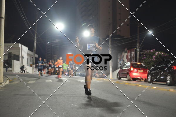 Buy your photos of the eventPA Rock Run - Corrida Noturna on Fotop