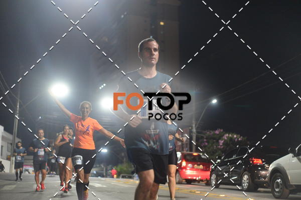 Buy your photos of the eventPA Rock Run - Corrida Noturna on Fotop