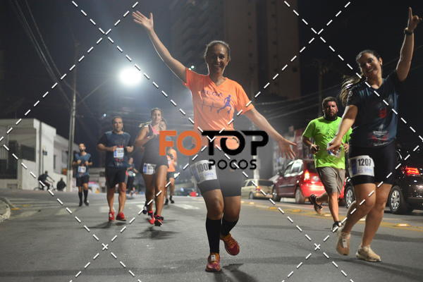 Buy your photos of the eventPA Rock Run - Corrida Noturna on Fotop
